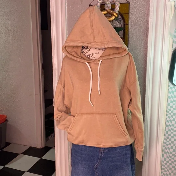 Soft caramel Aerie distressed hoodie EUC Size XS - Picture 2 of 7